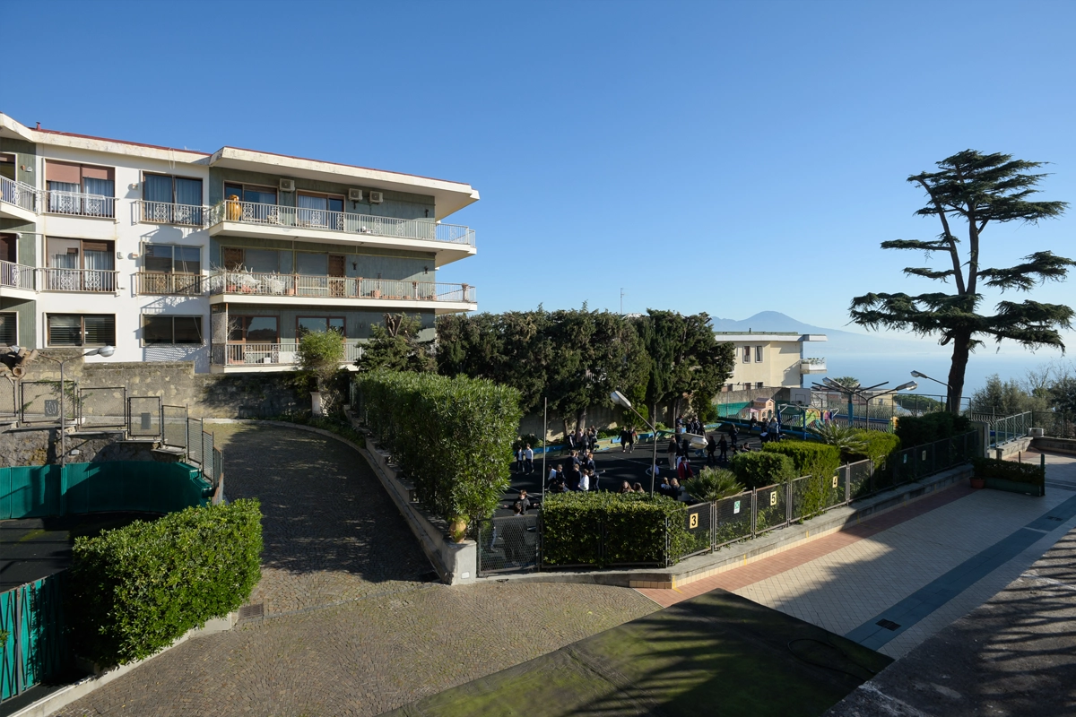 STORIA ISTITUTO SANTA DOROTEA NAPOLI
